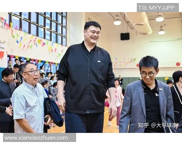 姚明助阵魔兽首映盛典展现体育与娱乐的完美结合 姚明助阵魔兽首映盛典展现体育与娱乐的完美结合