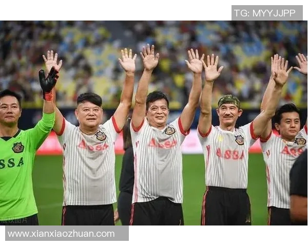 香港足球明星队精彩出场视频展现球员风采与团队精神的完美结合